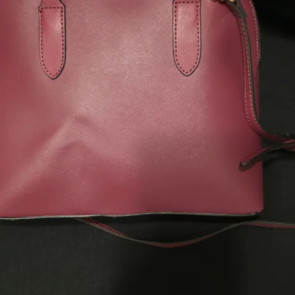 Trina Turk Rose Leather Handbag with Card Holder - Picture 4 of 6